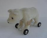 Grisly  - Polar Bear on wheels - Made in Germany
