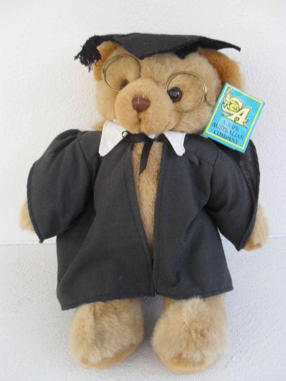 CA Australia   -   Graduation Bear. - Item No. CA 12407